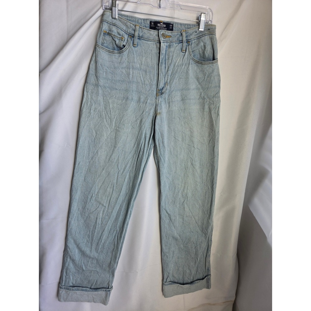 Hollister Ultra High-Rise Dad Jean Womens  Light Wash Relaxed Straight